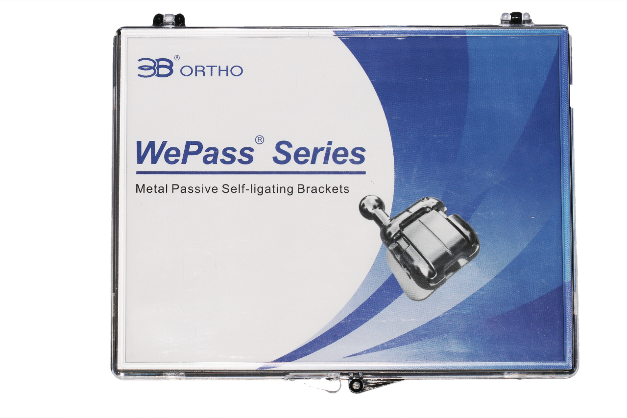 Bracket WePass self-ligating
